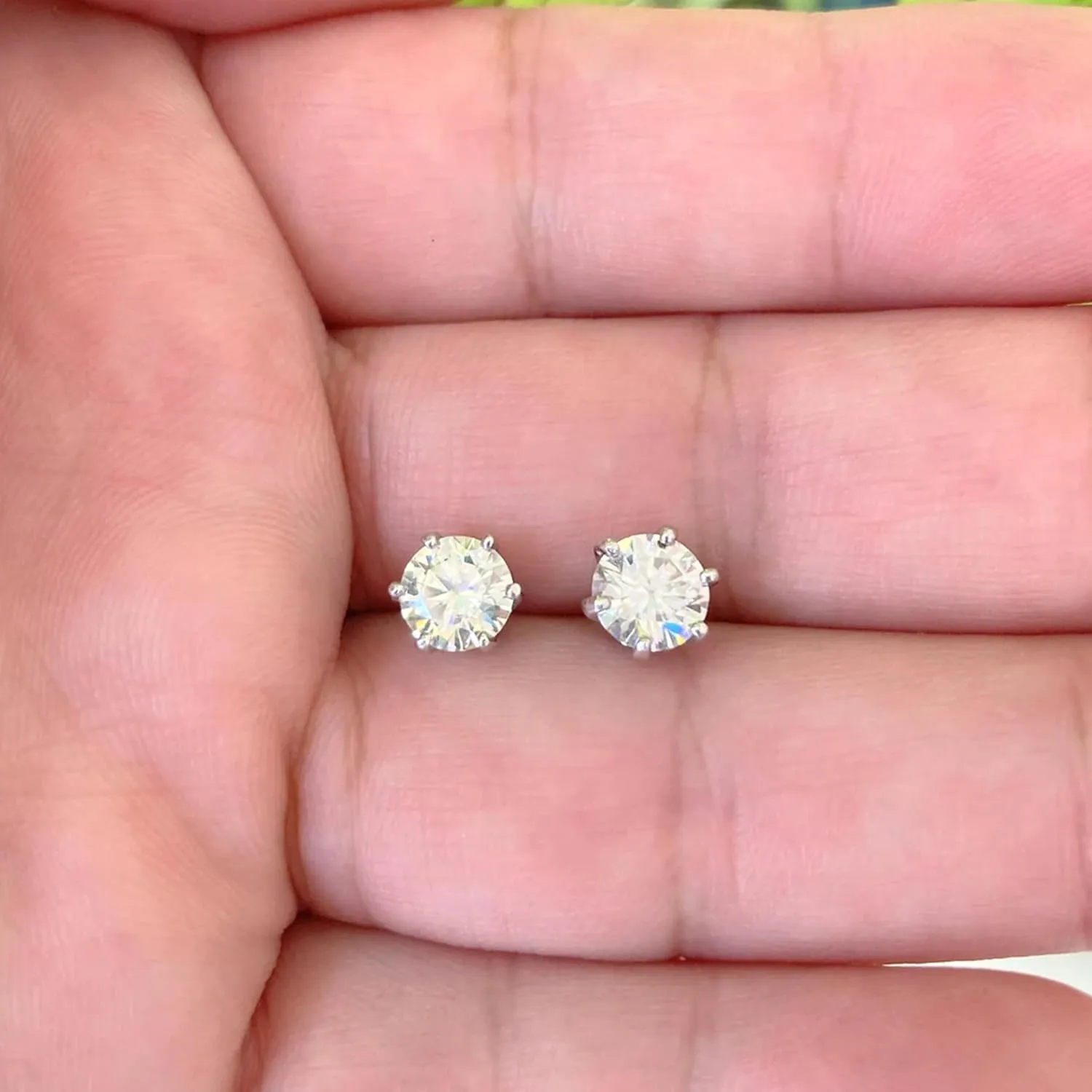 1/2 to 1.00 Carat Certified Lab Grown Diamond Round Cut 6 Claw Solitaire Stud For Women Men Unisex | Real 14K Yellow Or White Gold Prong Set Stud Earrings (Clarity: VS, Color: FG)