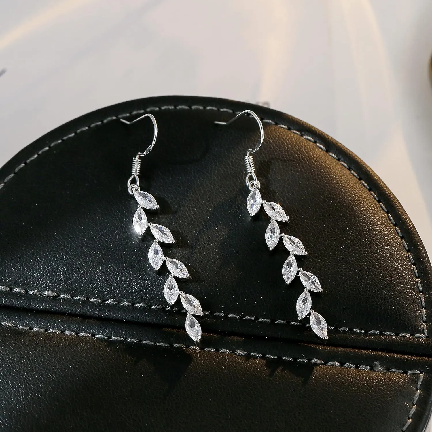 925 Silver Dangle Earrings for Women Olive Leaves Crystal Dangle Earrings for Wedding Sparkly Prom Dangle Earrings for Party