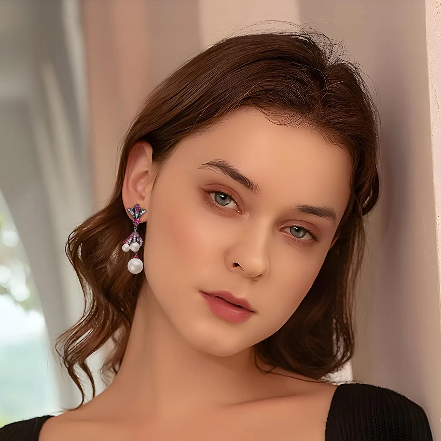 925 Sterling Silver Post Vintage Pearl Dangle Earrings for Women Girls Wedding Bridal Rhinestone Crystal Gold Black Pearl Drop Earrings for Wife Mom Her