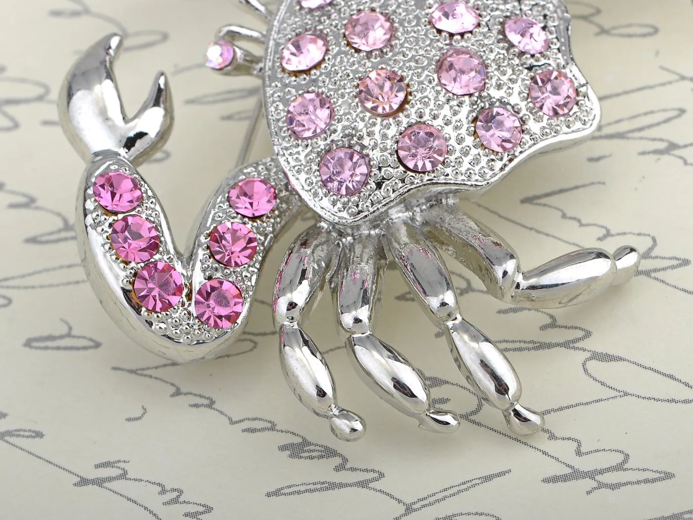 Alilang Silvery Tone Rhinestones Nautical Ocean Sea Crab Brooch Pin Rose