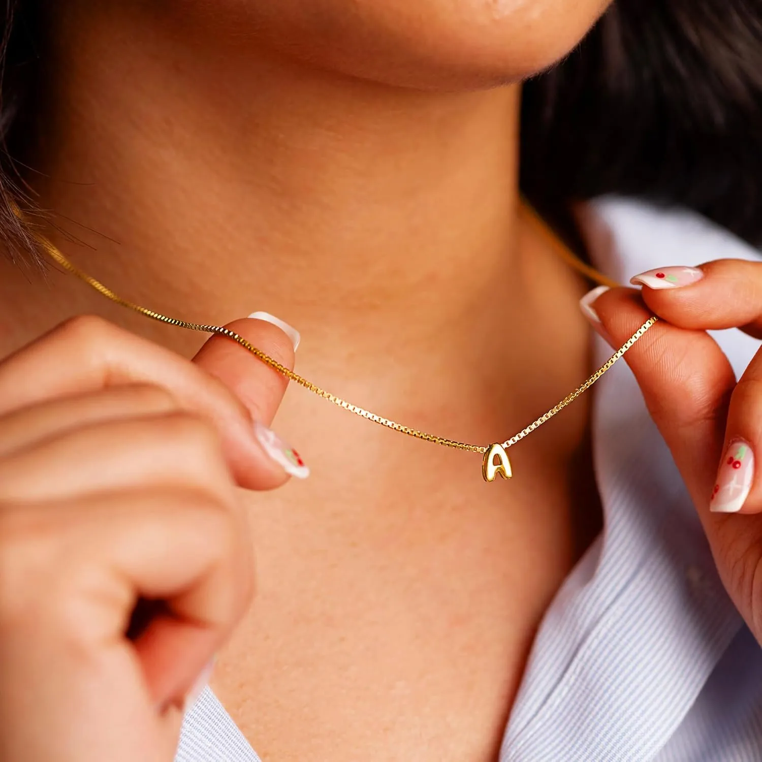 BAYLAY Bubble Letter Necklace Gold - 18K Gold Plated Initial Necklaces for Women Gold Necklace Name Necklace Personalized Bubble Letter Necklace Dainty Balloon Necklace Trendy Jewelry Gifts for Women