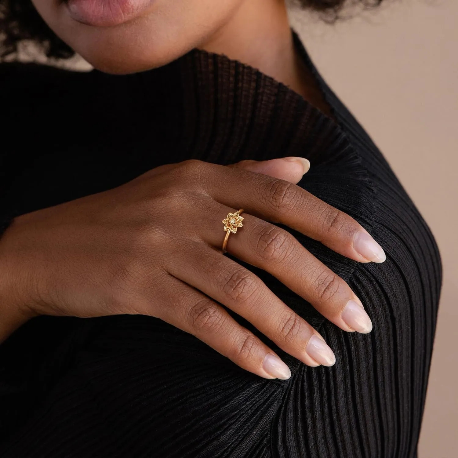 Birth Flower Ring for Women 14K Gold Plated Floral Minimalist Stackable Finger Jewelry Birthday Gifts
