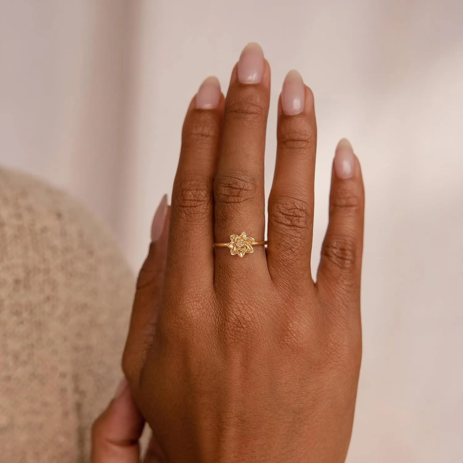 Birth Flower Ring for Women 14K Gold Plated Floral Minimalist Stackable Finger Jewelry Birthday Gifts
