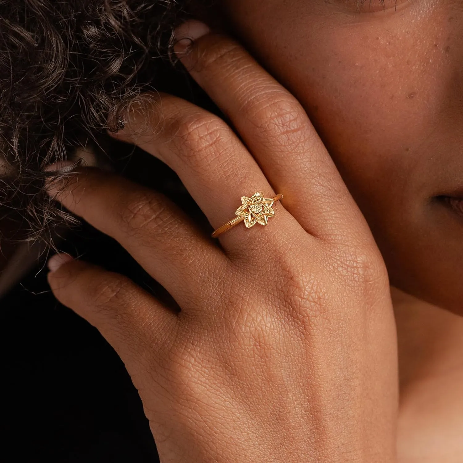 Birth Flower Ring for Women 14K Gold Plated Floral Minimalist Stackable Finger Jewelry Birthday Gifts