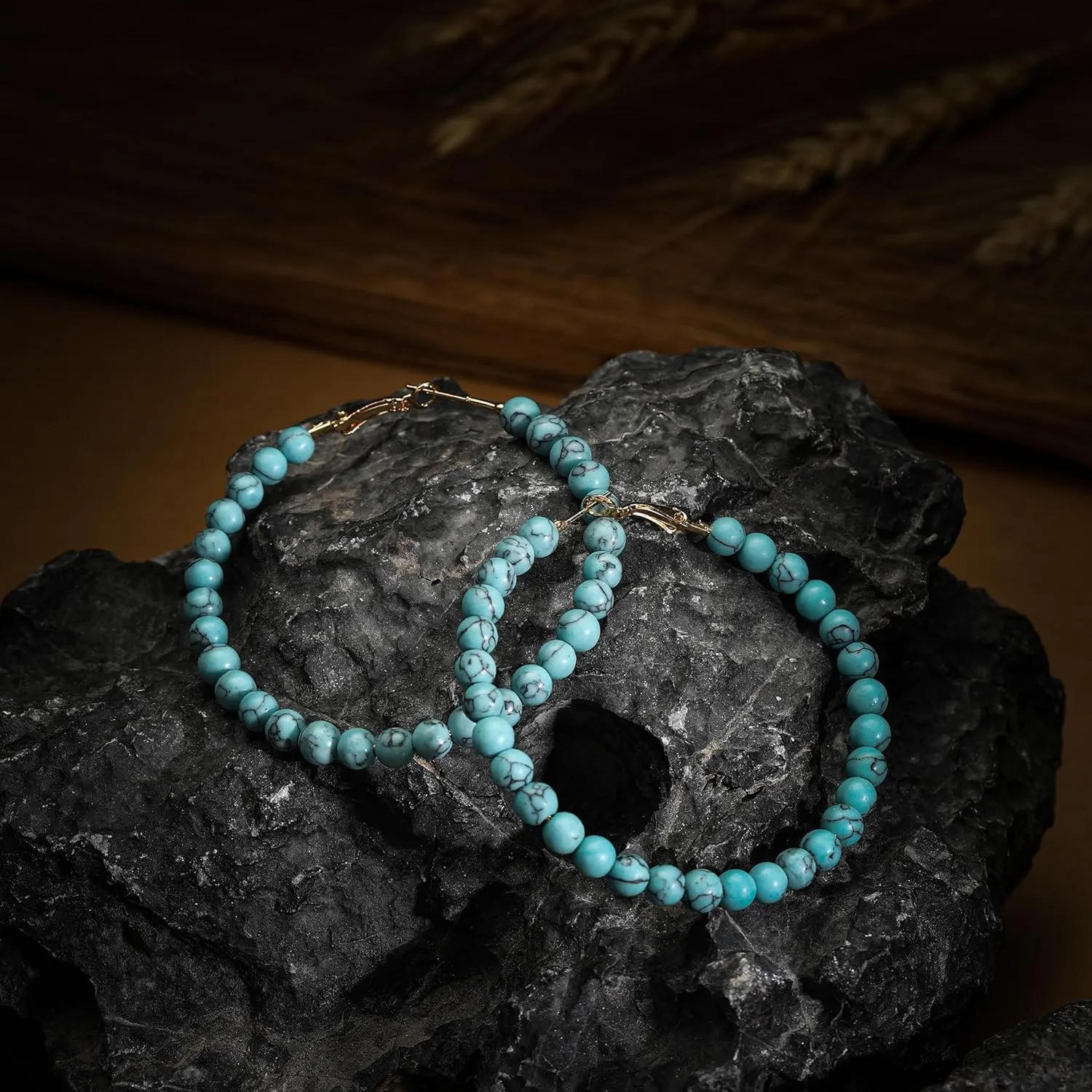 Boho Turquoise Hoop Earrings Beaded Western Turquoise Oval Drop Dangle Earrings for Women Vintage Statement Ethnic Hoop Earrings Jewelry Gift