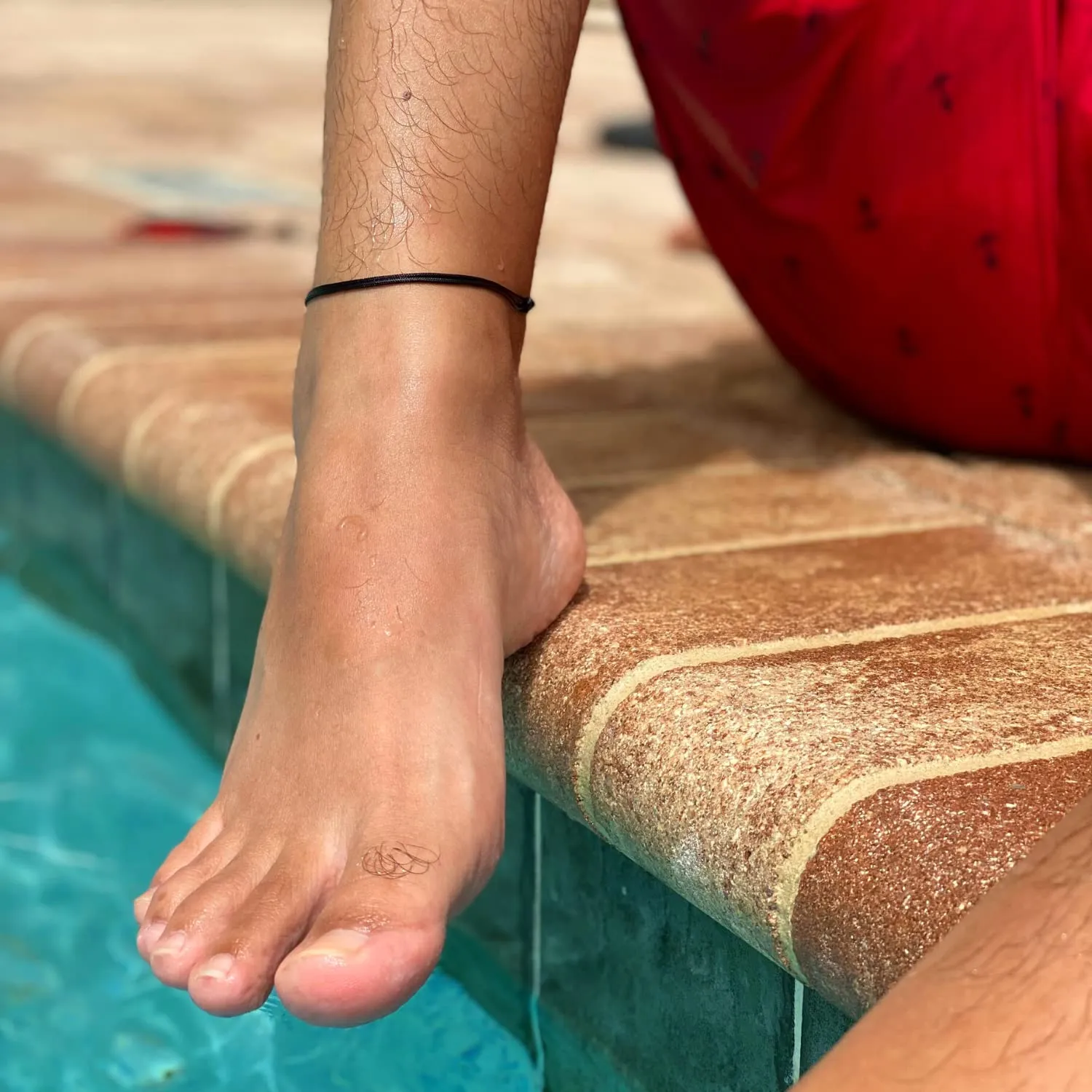 Cord Anklet for Men Women Teen Adult Unisex - Ankle Bracelet Surfer Beach String Anklets Waterproof Adjustable Jewelry Unisex Summer Accessories (one size, Red)