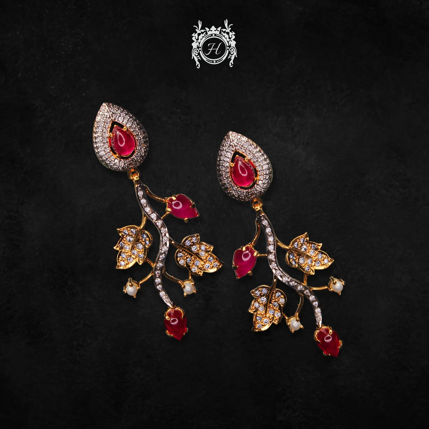 Earrings in Chetum, Pearls and Zircons