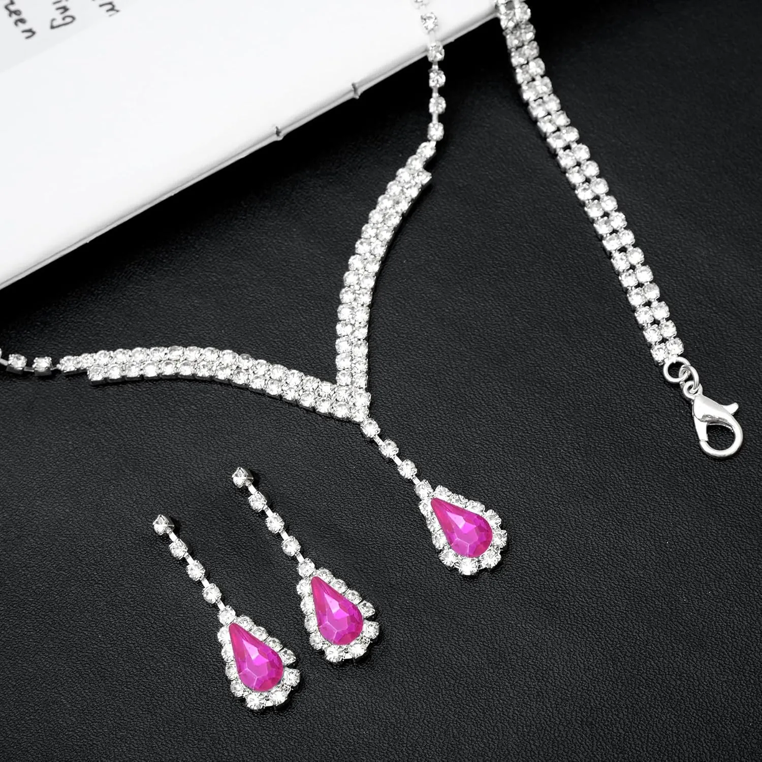 Elegant V-shape Silver Crystal Wedding Jewelry Set for Women Bridal Necklace Earrings Bracelet Set Brides Bridesmaids Party Costume Accessory