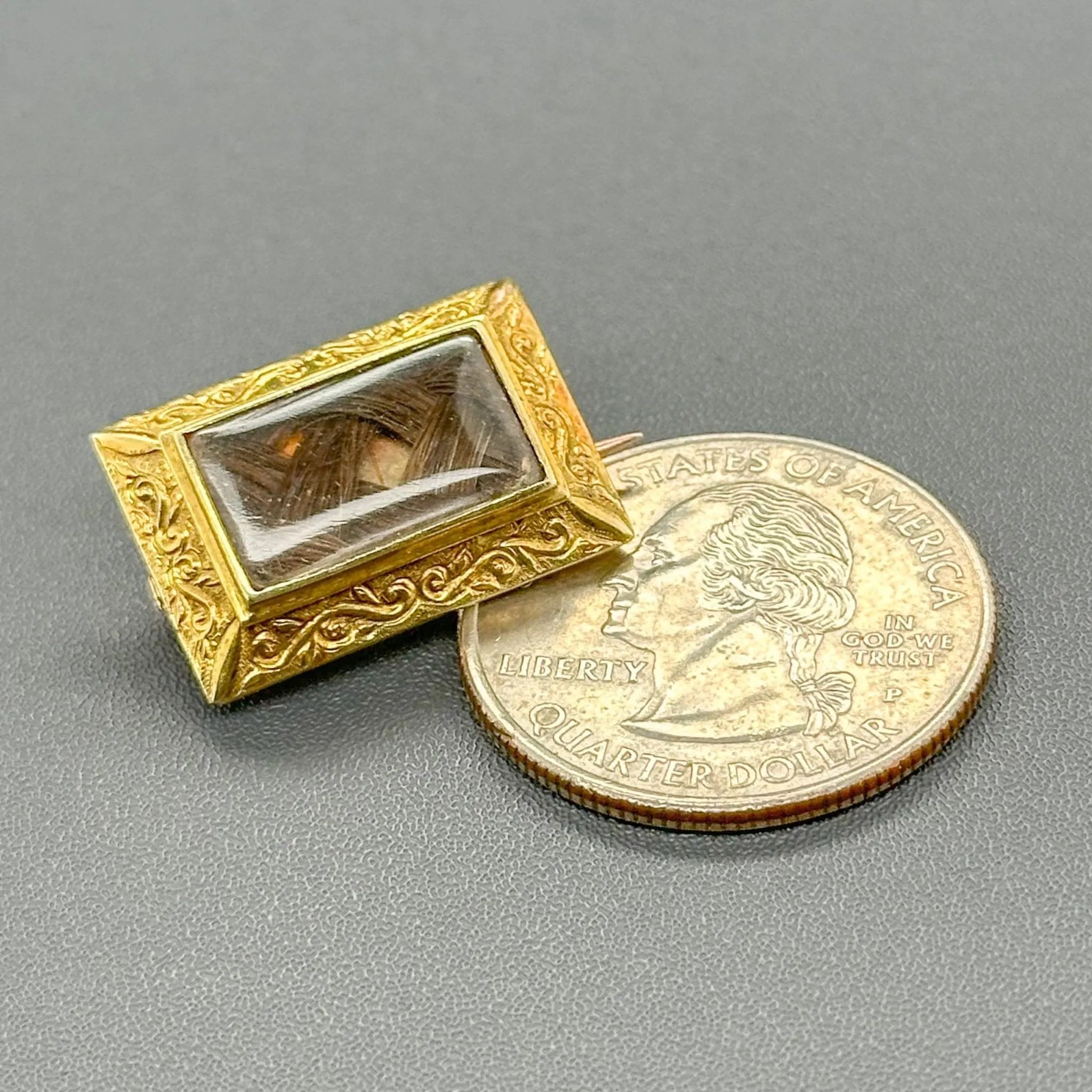 Estate 15K Y Gold Victorian Mourning Pin