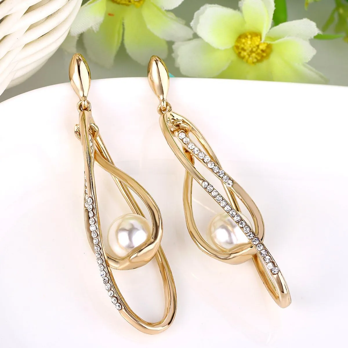 EVER FAITH Women's Austrian Crystal Simulated Pearl Twist Chandelier Teardrop Dangle Earrings Clear