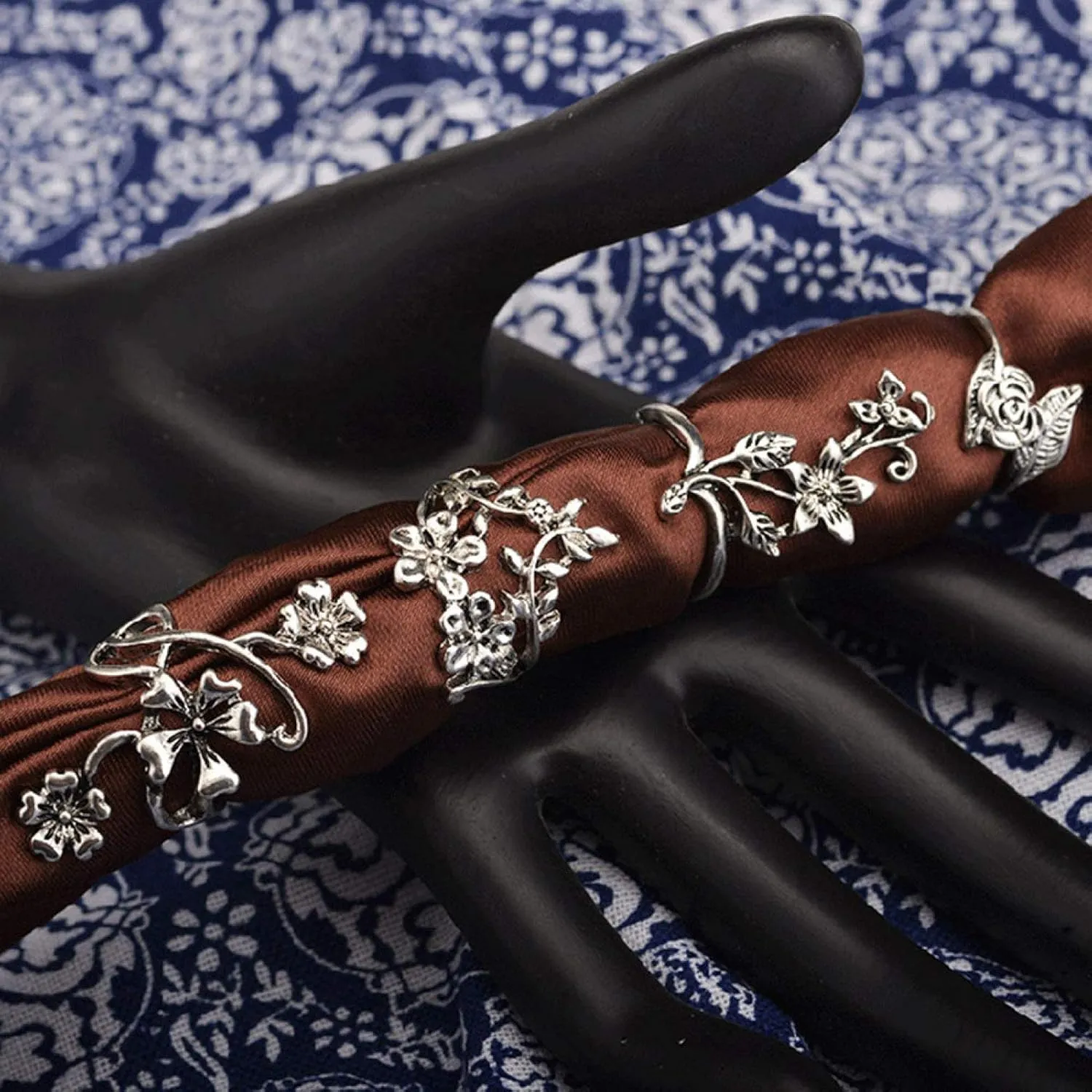 Exquisite Ring Fresh Style Ladies Couple Love Rings 4Pcs Women Vintage Stereo Flower Leaves Midi Finger Knuckle Rings Set Jewelry for Women/Girl Finger Rings DIY Jewelry Gifts