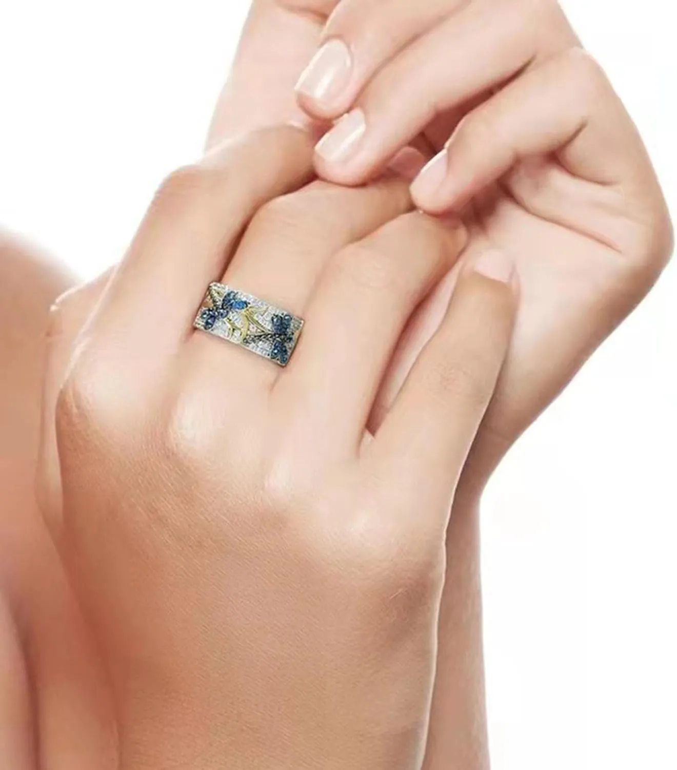 Exquisite Ring Freshing Style Ladies Couple Love Rings,Women Ring Dragonfly Rhinestones Jewelry Plated Bright Luster Ring for Daily Wear