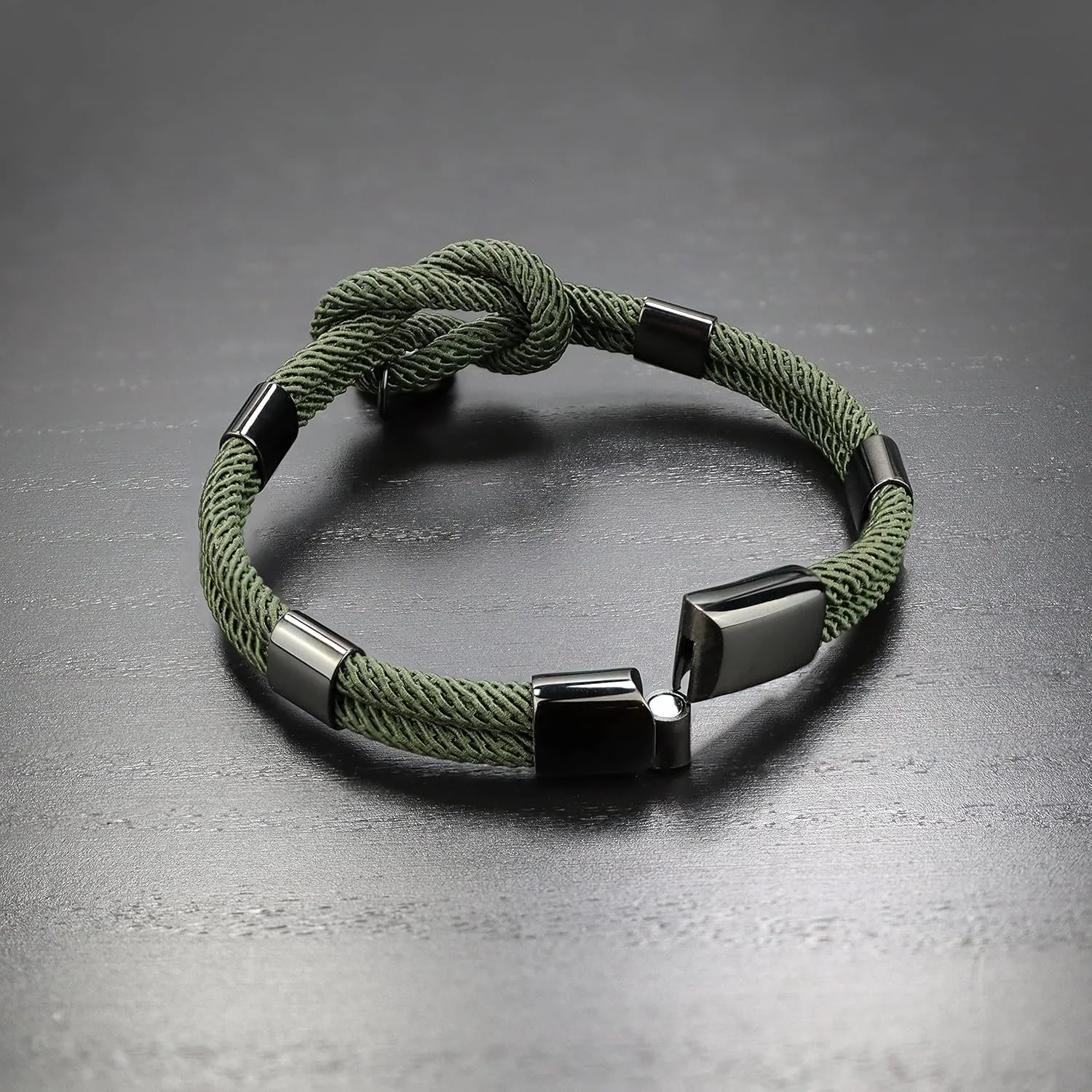 globi Paracord Braided Rope Bracelet for Men Women | Lightweight Nautical Unisex Cuff Bracelet with Stainless Steel Magnetic Clasp