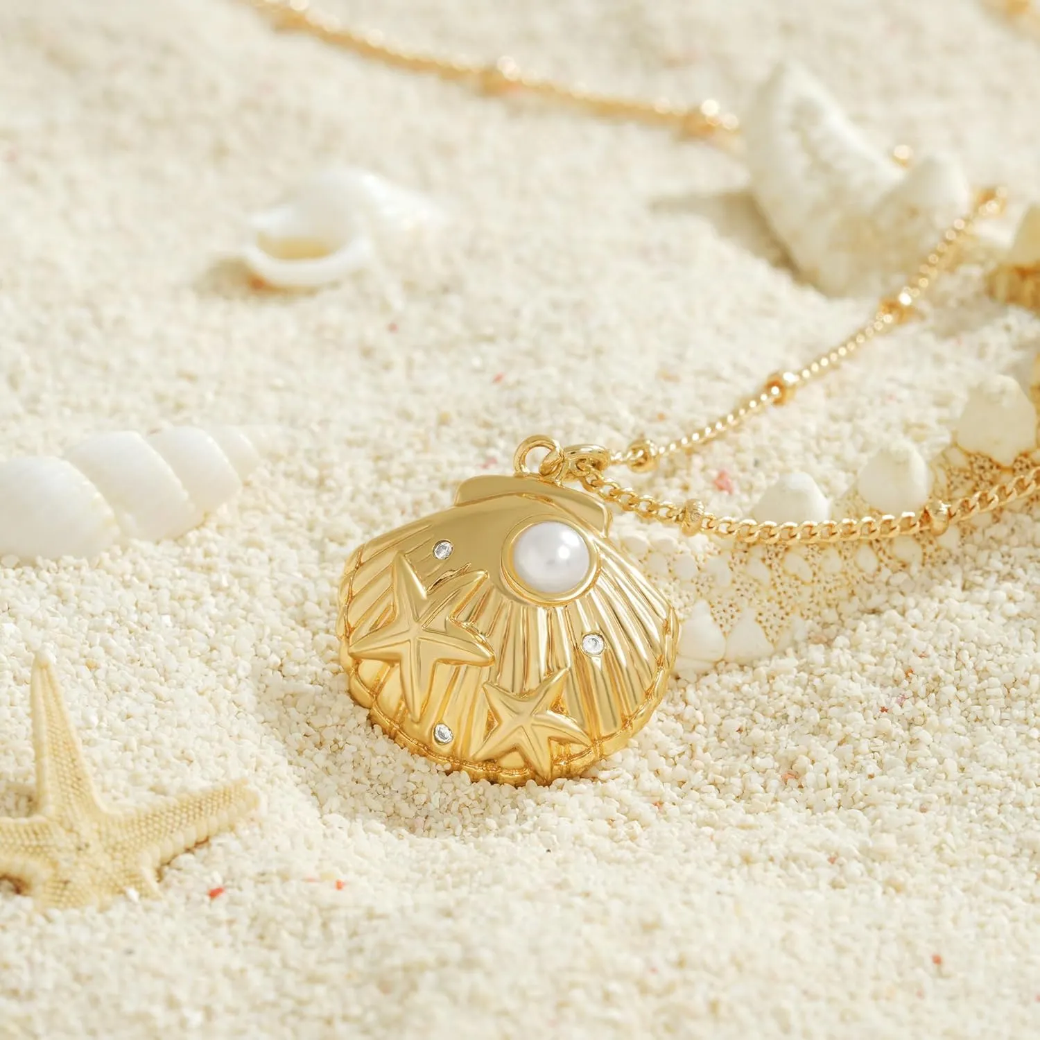 Gold Pendant Necklace for Women 14K Gold Plated Cubic Zirconia Simulated Pearl Ocean Starfish Seashell Charm Necklace Handmade Gold Jewelry Gifts