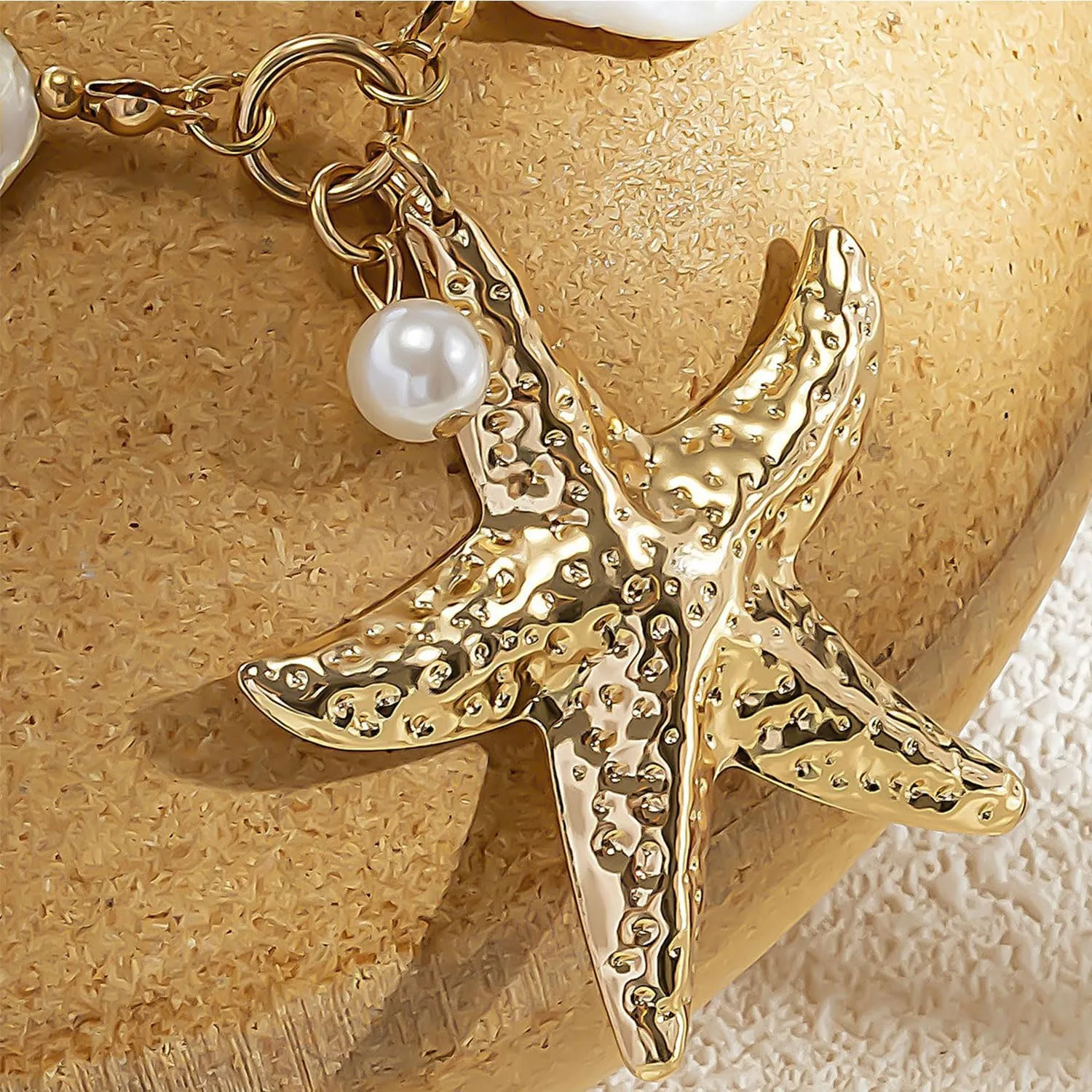 Gold Shell Starfish Necklace for Women Pearl Shell Necklace Layered Beaded Starfish Necklaces Summer Beach Surf Jewelry Gifts for Women