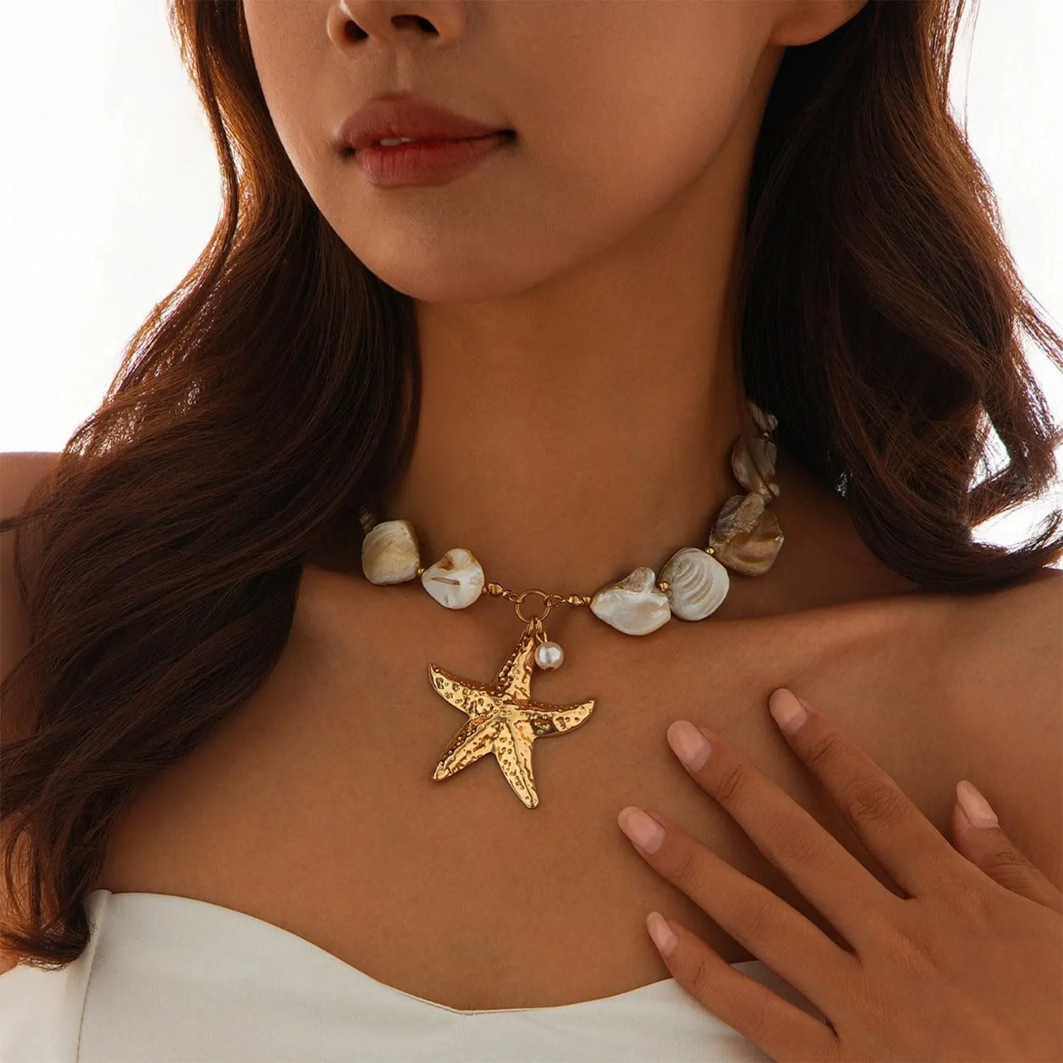 Gold Shell Starfish Necklace for Women Pearl Shell Necklace Layered Beaded Starfish Necklaces Summer Beach Surf Jewelry Gifts for Women