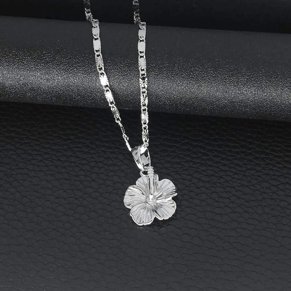 Hawaiian Jewelry for Women, Hawaiian Hibiscus Flower Pendant Necklaces, Hibiscus Jewelry for Women Hibiscus Accessories Flower Mother Gifts