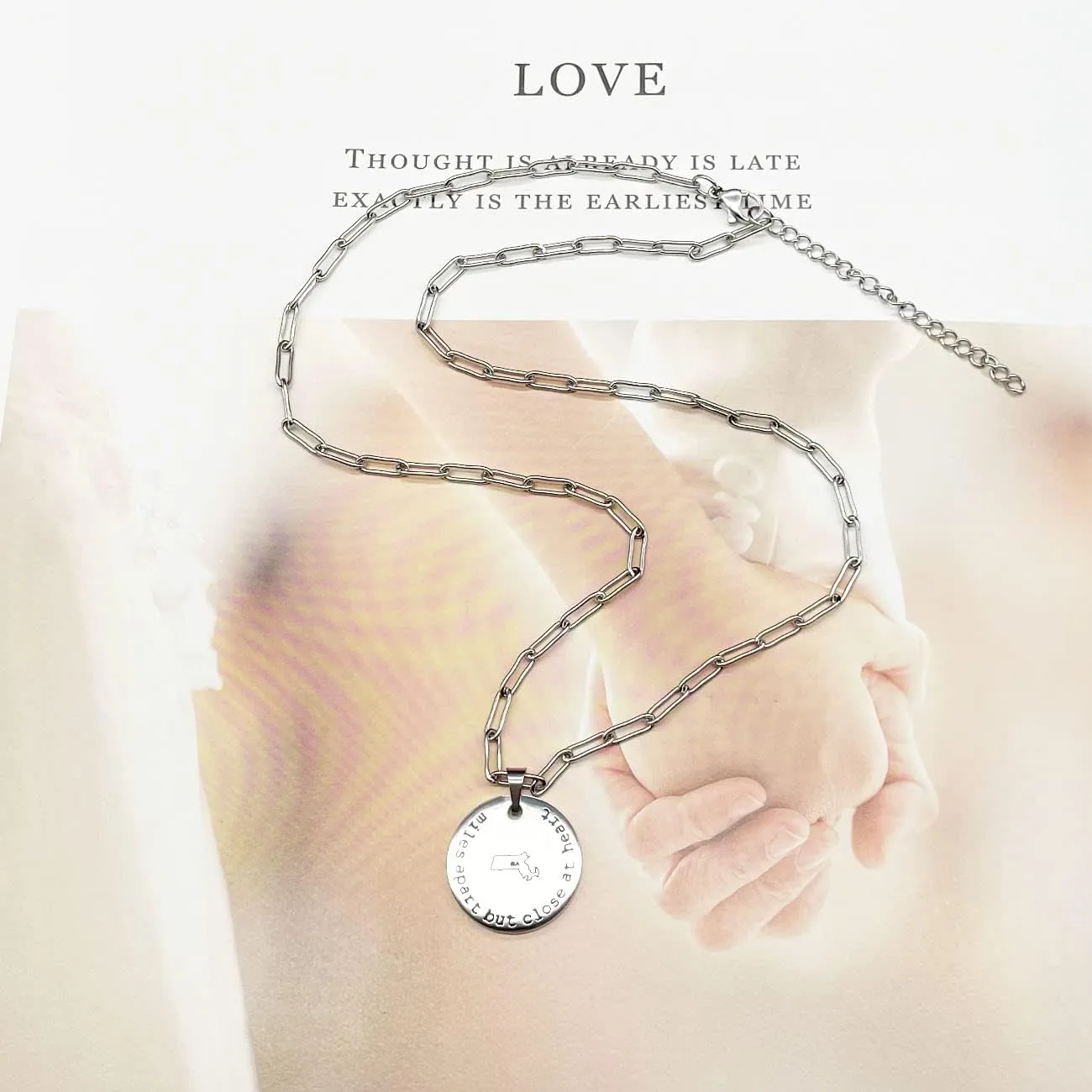 JJTZX Miles Apart but Close at Heart US State Pendant Layered Choker Necklaces State Map Necklace for Long Distance Relationship Gift
