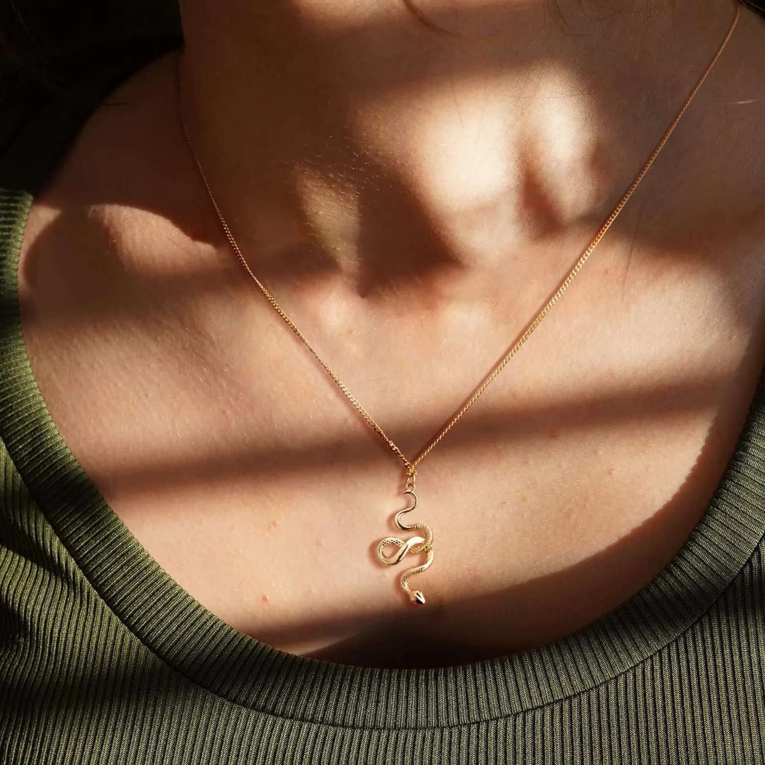 MEVECCO Dainty Gold Snake Necklace for Women 18k Gold Plated Snake Charm Pendent Necklace Minimalist Delicate Handmade Boho Jewelry For Her