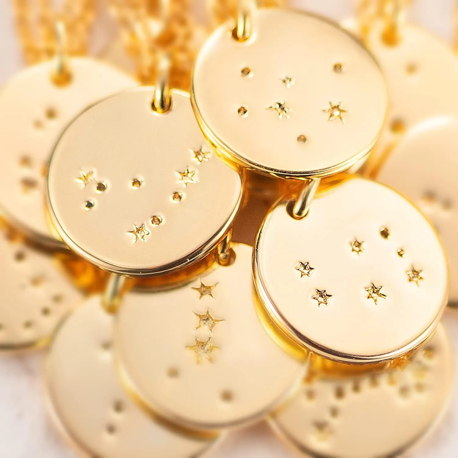 MEVECCO Gold Necklace Coin Disc Zodiac 12 Constellation Star Connected Engraved Horoscope Sign Astrology Pendant 18K Gold Plated Chain Dainty Personalized Simple Jewelry