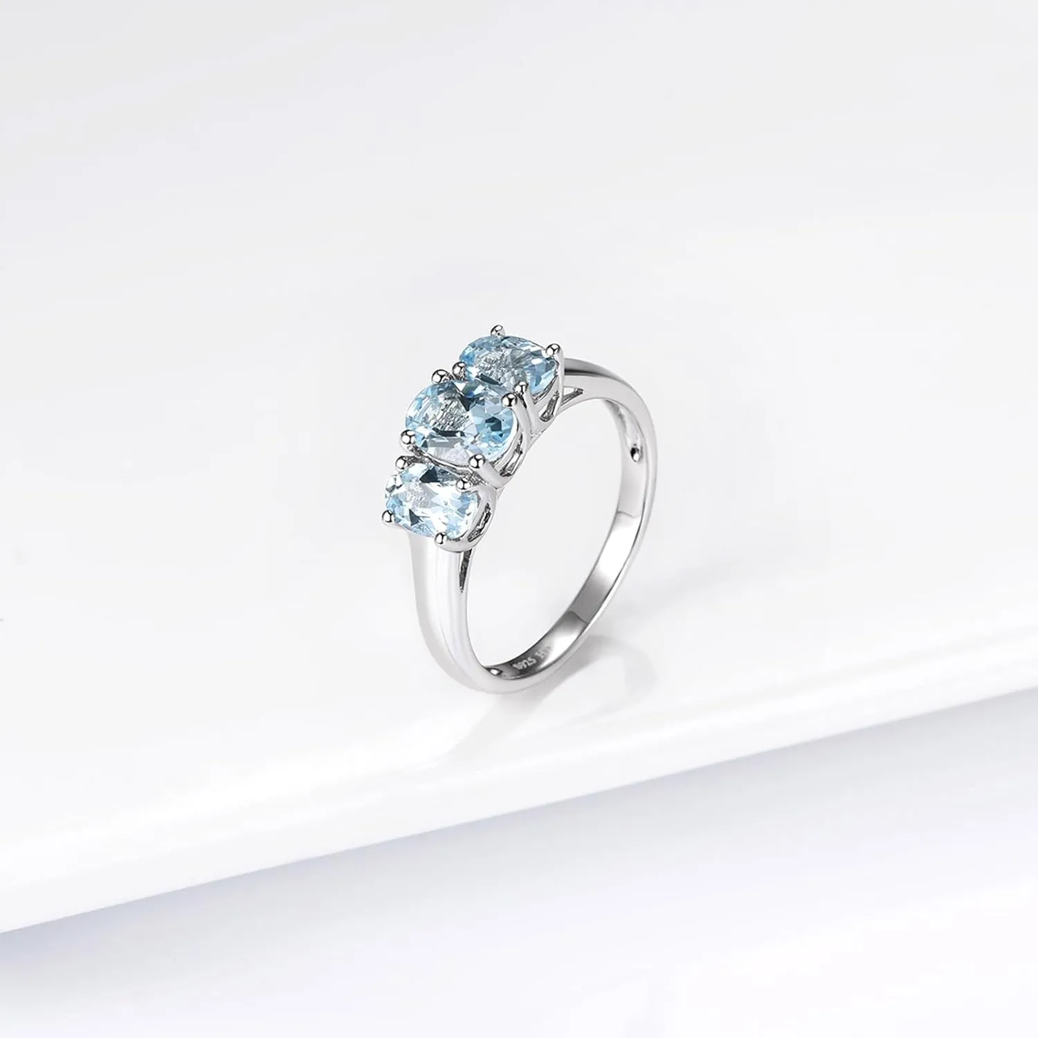 Natural Aquamarine Rings for Women S925 Sterling Silver Real Gemstone March Birthstone Simple Promise Ring Elegant Style Fine Jewelry for Birthday