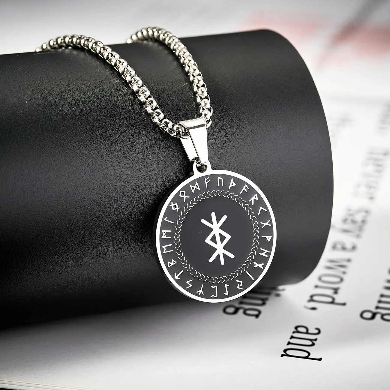 Nordic Viking Rune Necklace Love Protection Strenght Courage Health Good Luck Viking Symbol Pendant Stainless Steel Viking Jewelry