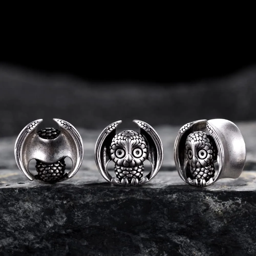 PUNKYOUTH 2PCS Saddle Plugs Tunnels Opening Ear Gauges Retro Brass Ear Stretcher Expander Earrings Hangers Body Piercing Jewelry 8mm-25mm