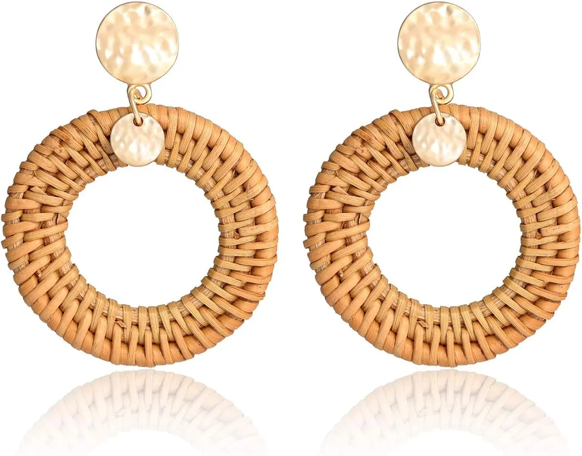 Rattan Hoop Earrings Woven Handmade Straw Circle Drop Earrings Hammered Disc Stud Wicker Bohemian Lightweight Earrings for Women