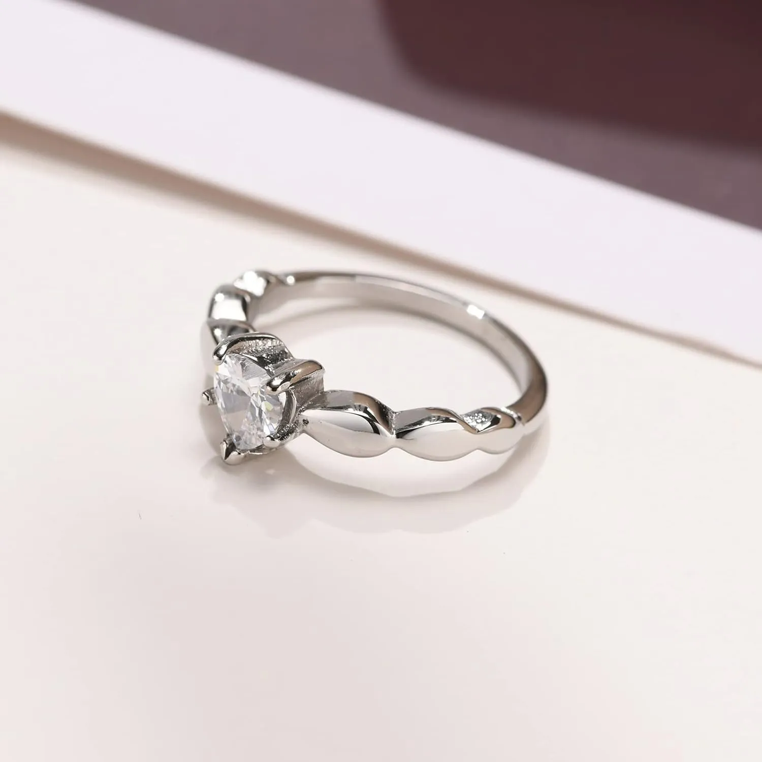 Ring Fashion, 6MM Stainless Steel Couple Ring Gold Silver Brushed with White Heart Cubic Zirconia Jewelry Rings Simple