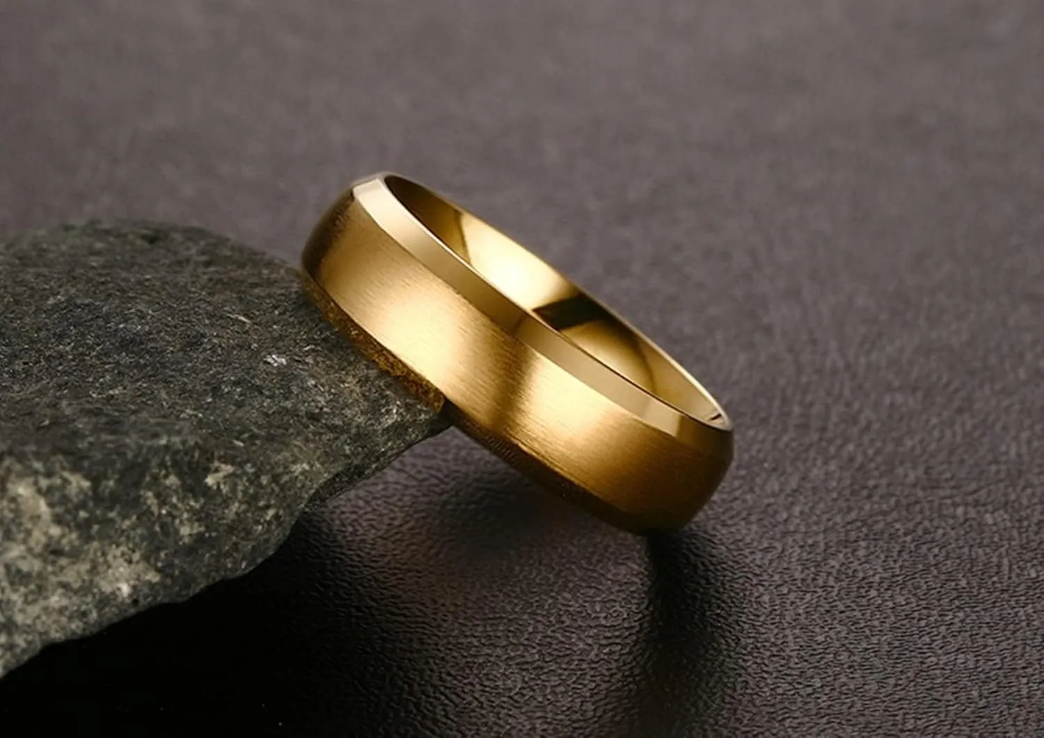 Ring Fashion, 6MM Stainless Steel Couple Ring Gold Silver Brushed with White Heart Cubic Zirconia Jewelry Rings Simple