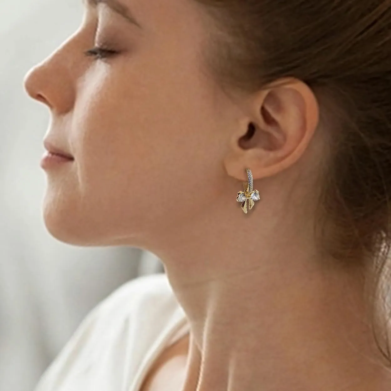 Sonateomber Small Hoop Dangle Earrings for Women, Trendy Dainty Rhinestone CZ Dangling Prom Wedding Leaf Flower Snowflake Butterfly Starfish Fashion Jewelry Gift
