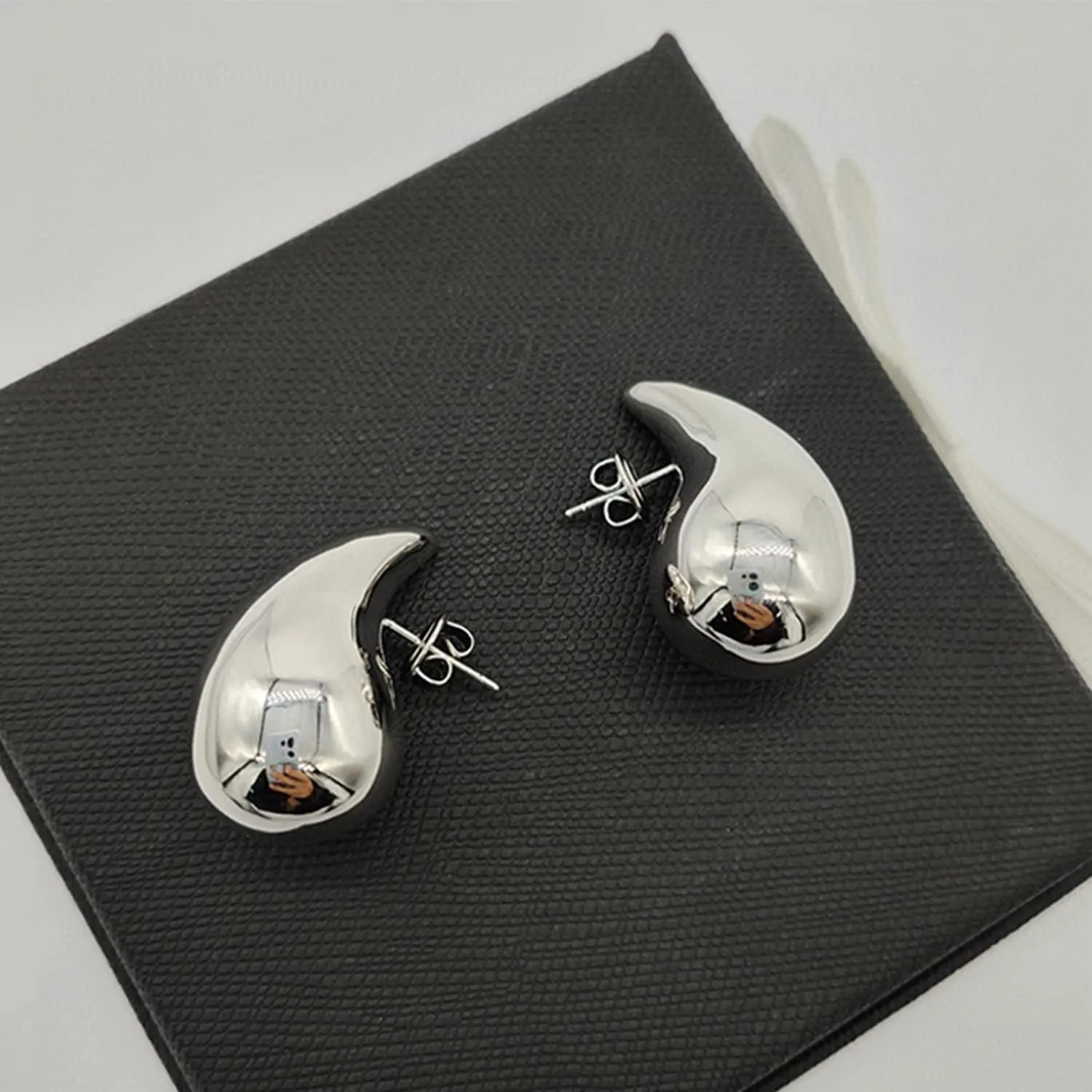 Teardrop Chunky Earrings for Women Trendy Hoop Earring Set Earring Dupes, Fashion Gold Large Drop Earrings
