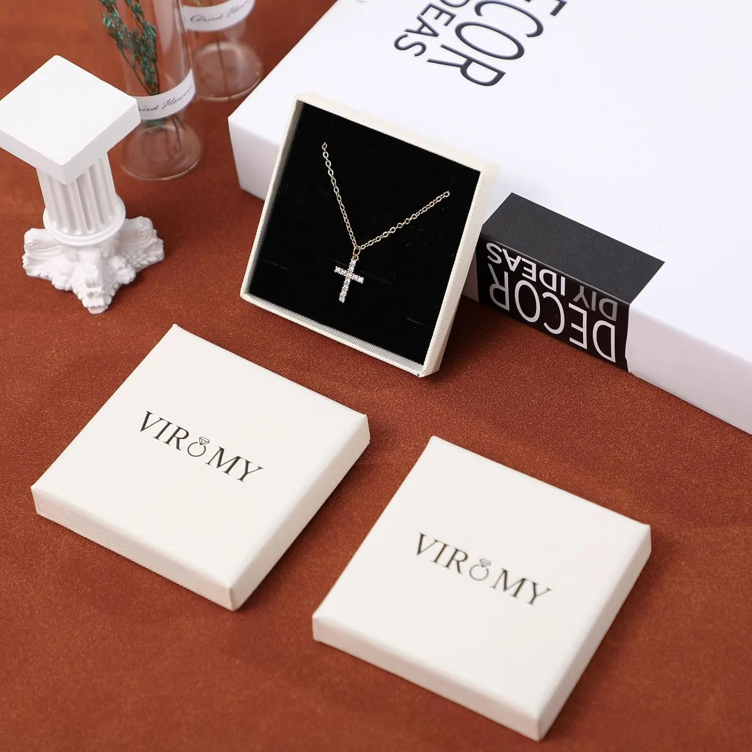 VIROMY 14K Gold Plated Dainty Butterfly Initial Ankle Bracelets Handmade Cuban Chain White Butterfly A-Z Alphabet Letter Initial Anklets Personalized Summer Beach Jewelry Gifts for Women