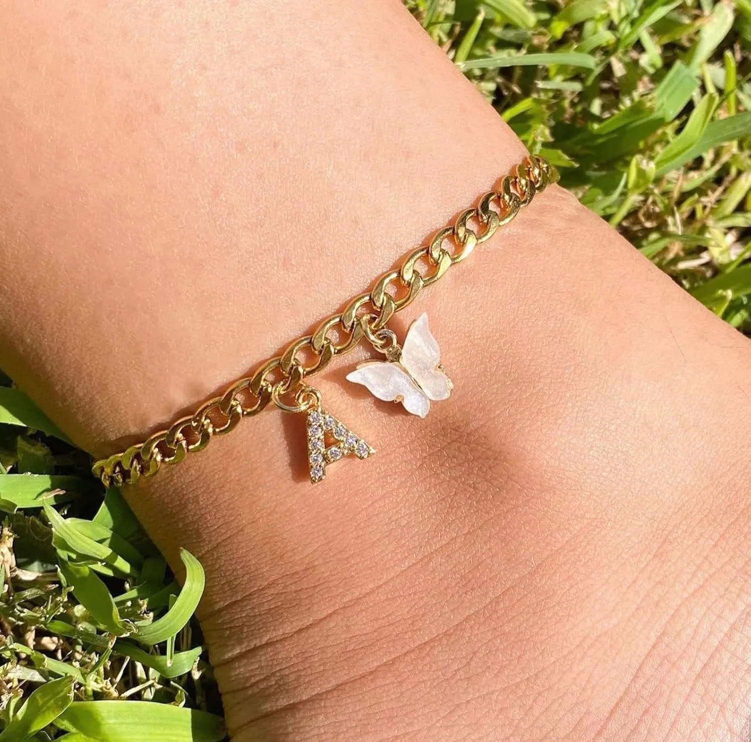 VIROMY 14K Gold Plated Dainty Butterfly Initial Ankle Bracelets Handmade Cuban Chain White Butterfly A-Z Alphabet Letter Initial Anklets Personalized Summer Beach Jewelry Gifts for Women