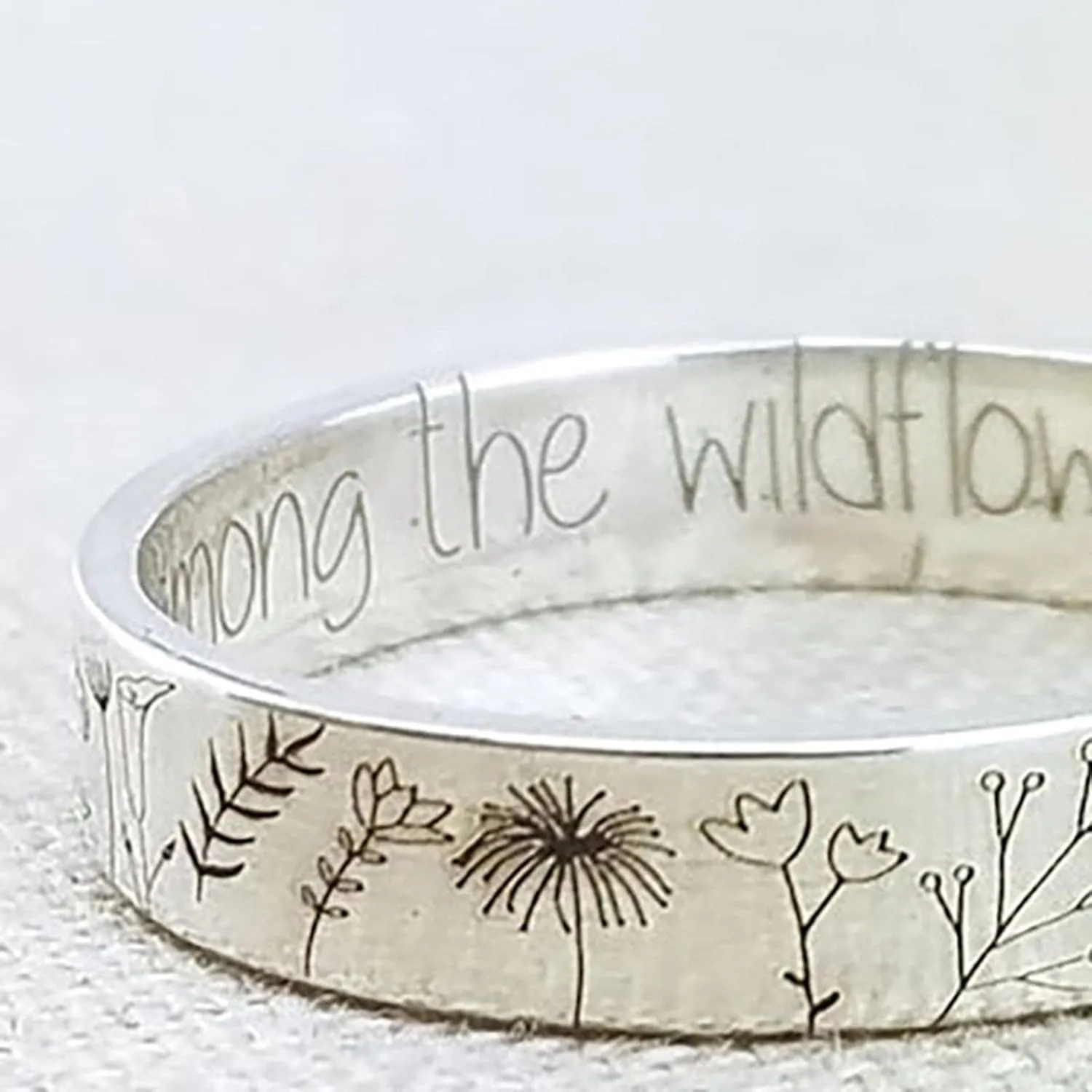 Women Fashion Ring Jewelry Wedding Rings Cute Girls Rings Finger Ring Flowers Pattern Exquisite Alloy Lovers Lettering Dandelion Ring for Dating for Girlfriend Wife Mom Teen Couples