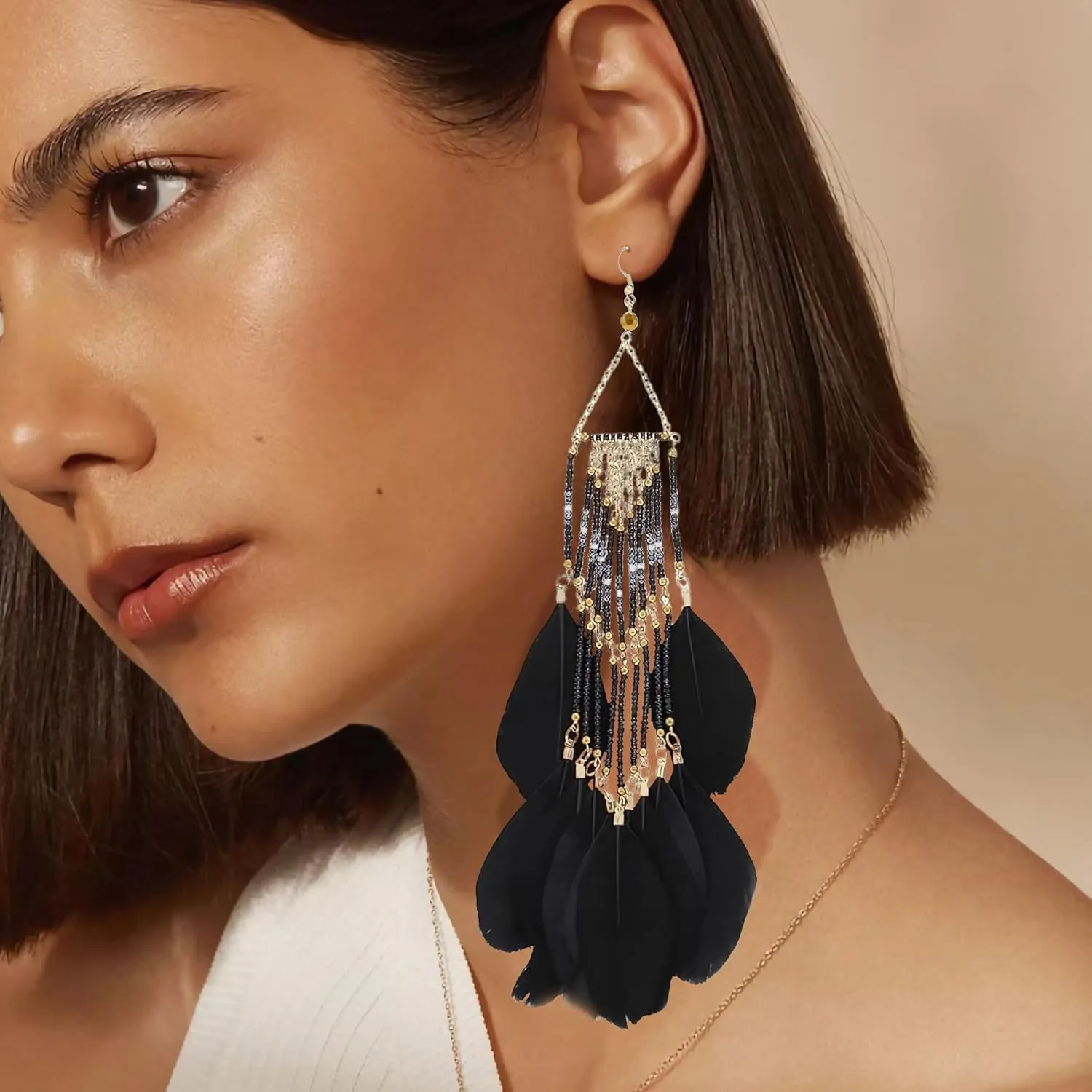 Women Faux Feather Earrings Bohemian Seed Beaded Earrings with Feather Tassel for Women