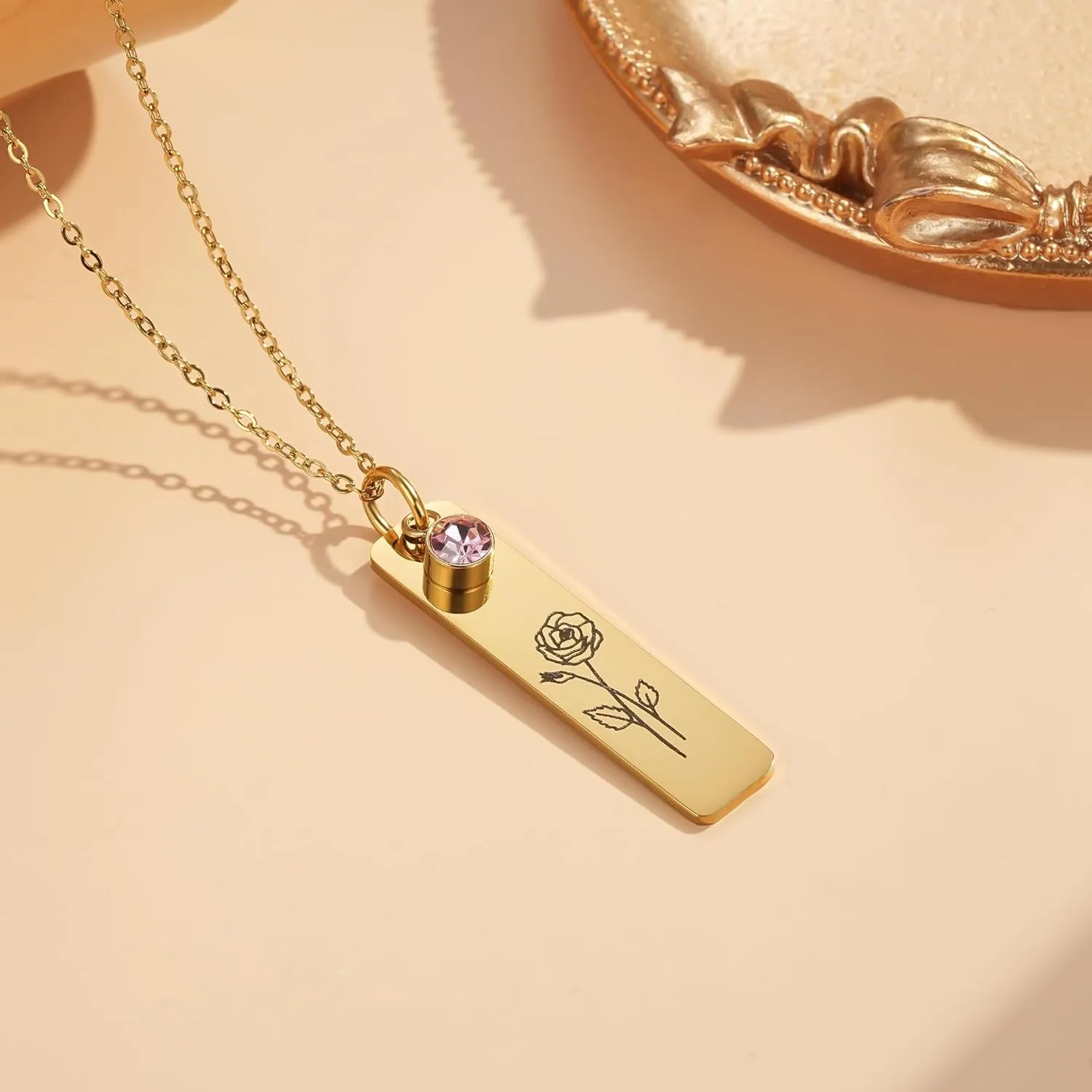 YeGieonr Birth Flower Gold Necklace for Womens NonTarnish Pendant Necklaces with Birthflower, Waterproof Stainless Steel Necklace Gift for Mom, Daughter, Grandma
