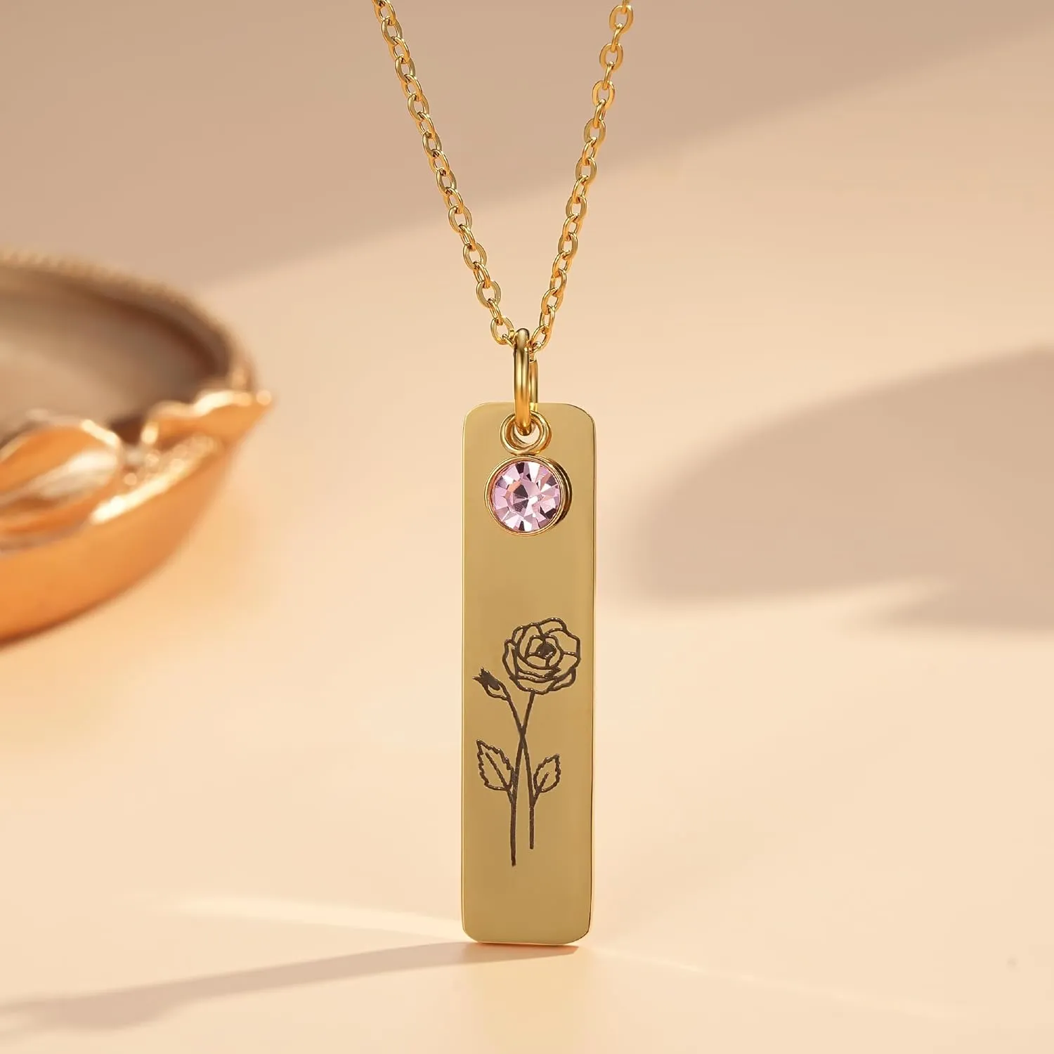 YeGieonr Birth Flower Gold Necklace for Womens NonTarnish Pendant Necklaces with Birthflower, Waterproof Stainless Steel Necklace Gift for Mom, Daughter, Grandma